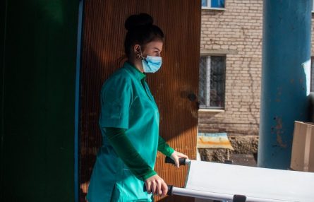 FUNECAP-GROUPE-Solidarite-Ukraine-©Pietro-Chekal-OPNWunbegrenzt